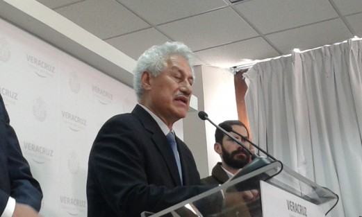 El titular de la SSP, Jaime Téllez Marié informó  que hay más de 100 detenidos en el estado por los saqueos. 