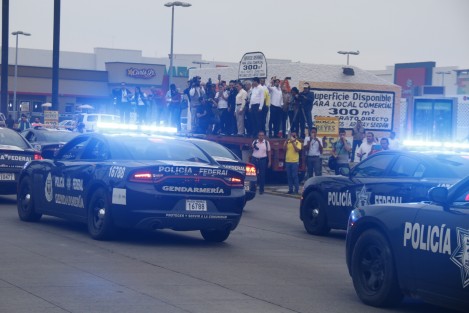 250 elementos de la Policía Federal llegaron a Veracruz para apoyar a detener los actos vandálicos que se han dado principalmente en la conurbación  Veracruz - Boca del Río. 