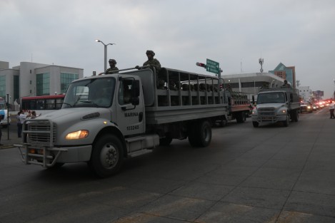 En operativo participa la policía estatal, federal y Marina. 