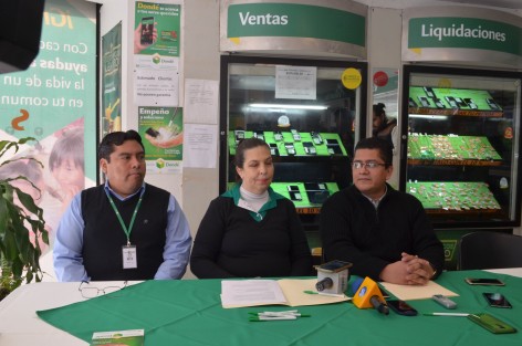 Rigoberto Rivera, Coordinador de Sucursales de Fundación Donde, en conferencia de prensa invitó a la población a acudir a sus centros de empeño donde informó  que sus préstamos son accesibles y seguros. Por si a alguien le hace falta.
