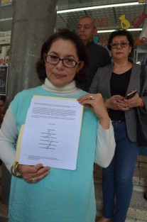 Vecinos del Fraccionamiento Bambú hicieron un llamado a las autoridades para intervenir en contra de la desarrolladora Carpin,  la cual ha afectado al menos 7 viviendas en el drenaje y cimientos al construir el complejo habitacional Los Cántaros.