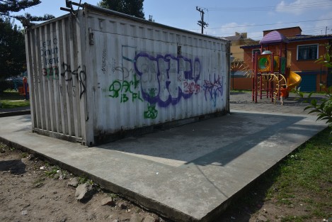 Sin embargo el módulo de Internet que se encuentran en la calle Jacarandas esquina con Ruiz Cortines luce cada vez más abandonado ya que el mal cuidado de los usuarios y de los vándalos ha hecho que estas instalaciones se deterioren cada vez más. 