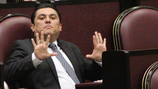 El pasado duartista de algunos diputados originó sospechas contra algunos por el extravío del celular del diputado Reyes. 
