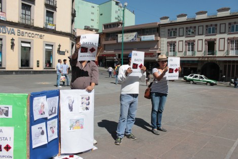 Pequeñas protestas en Xalapa por el gasolinazo, a diferencia de otras ciudades del país.  