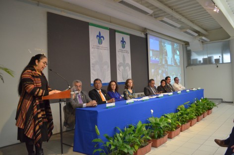 La Rectora de la UV, Sara Ladrón de Guevara, acudió esta mañana a la USBI al 10 aniversario de la defensoría de los derechos humanos de la UV.  