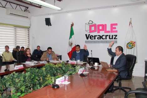 En el OPLE la comisión de prerrogativas aprobó los límites de financiamiento privado a los partidos políticos y candidatos independientes