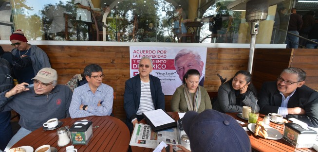 Militantes de MORENA informaron de la visita que realizará el próximo domingo 5 de febrero a las 4 de la tarde, del dirigente nacional de ese partido, Andrés Manuel López Obrador, para presentar el Acuerdo Político de Unidad para la Prosperidad del Pueblo y el Progreso de México.