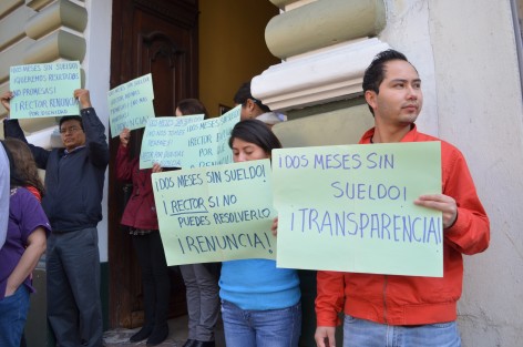 Circuló el rumor de que Eugenio Vázquez renunciaría a la dirección del COLVER, sin embargo hasta esta tarde nada se había informado. 