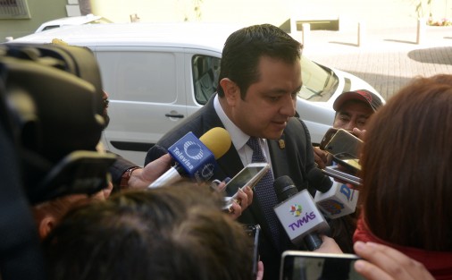 Américo Zúñiga, alcalde de Xalapa. 