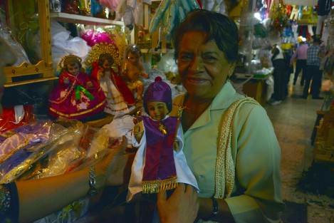 2 de Febrero, día de La Candelaria, donde la antigua tradición marcaba como la fecha  para <em>levantar </em> al <em>Niño Dios</em>, al cual se vestía con la representación del Sagrado Corazón de Jesús, mismo que con el tiempo fue cambiando hasta transformarse en los más diversos disfraces. 