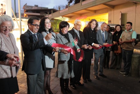 En la Galería Urbana <em>Carlos Fuentes</em> fue inaugurada la exposición fotográfica <em>Veracruz en el Centenario de la Constitución General de la República</em>, donde se rememora la participación de los constituyentes veracruzanos en la redacción de la Constitución de 1917. 