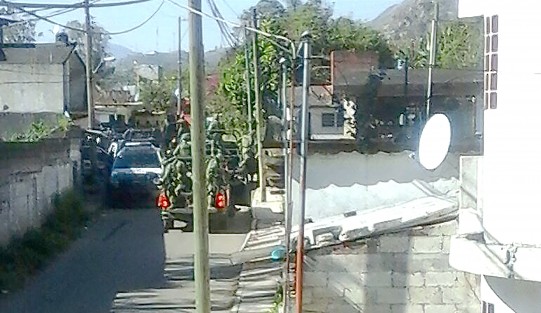 7 personas que se encontraban secuestradas fueron liberadas de una casa de seguridad localizada en la colonia Xicotepec, en Río Blanco, Ver., luego de un intenso operativo la madrugada de este jueves, en donde participaron elementos de la SEMAR, SSP y Fuerza Civil. 