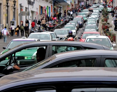 Tráfico cotidiano en Xalapa. 