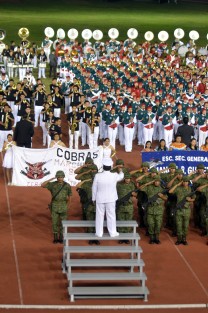 Conforme lo anunciado, todas las bandas participantes interpretaron el Himno Nacional Mexicano. 
