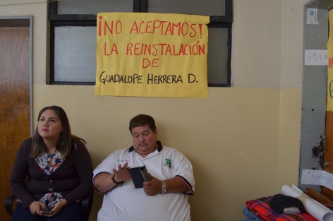 Maestros de once escuelas de la zona 75 de telesecundarías piden la salida de la inspectora de zona, Guadalupe Herrera, debido a los malos tratos y prepotencia con que son tratados.