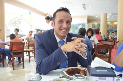 El líder de la bancada panista en el Congreso local, Sergio Hernández, descartó que se pueda llamar nuevamente a la titular de SEFIPLAN, Clementina Guerrero a comparecer por el adeudo a municipios, pues no  pueden estarlo haciendo <em>cada cinco minutos </em>. 