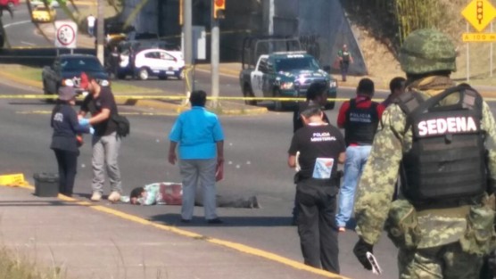 Fernando Maza, líder de Unión Local de Productores de Caña de la CNC del ingenio La Providencia, ubicado en el municipio de Cuichapa, y uno de sus escoltas, fueron quienes murieron durante un enfrentamiento armado entre Policías Rurales y miembros de una célula delictiva,en Córdoba, la tarde de este viernes. 