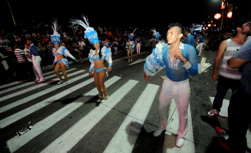 Con nutrida concurrencia se llevó a cabo el primer desfile del Carnaval de Veracruz 2017. 