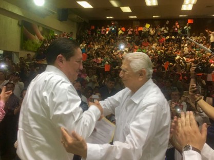 Carlos Brito Gómez, presidente de la Comisión de Procesos internos del PRI, felicitó a Montano Guzmán.  