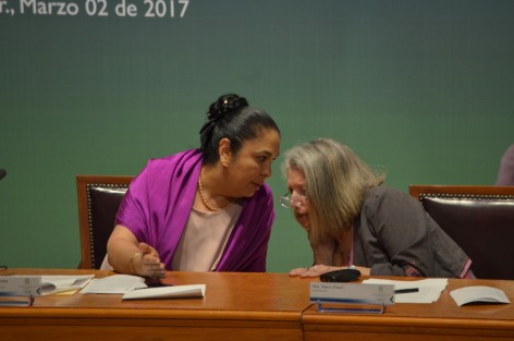 La Doctora Nancy Fraser, estudiosa de temas sobre feminismo y movimientos sociales, fue galardoneada este día con el Doctorado Honoris Causa, máxima presea que otorga la Universidad Veracruzana a destacados personajes. La Doctora Sara Ladrón de Guevara y autoridades universitarias estuvieron presentes.