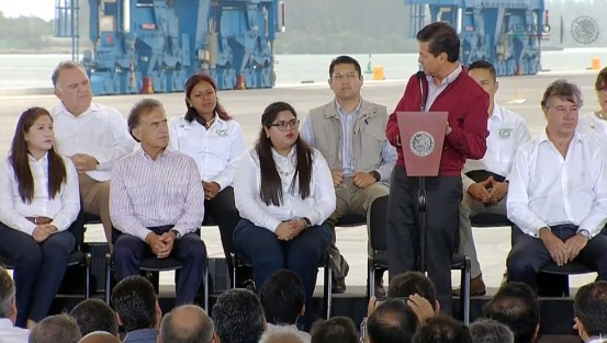 El presidente Enrique Peña Nieto, estuvo en Tuxpan para inaugurar el Nuevo Puerto de Tuxpan y del Distribuidor Vial del Puerto de Tuxpan; ahí reiteró el apoyo de su administración en materia de seguridad, para el estado de Veracruz. 