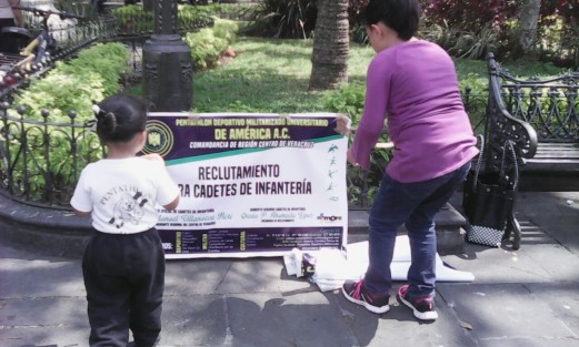 En el parque 21 de Mayo, en Córdoba, el Penthatlón Deportivo Militarizado Universitario de América, A.C. se encuentra en fase de reclutamiento, con el fin de que más niños y jóvenes se formen en valores, deporte y disciplina, y se conviertan en mejores ciudadanos, que es lo que Córdoba necesita. 