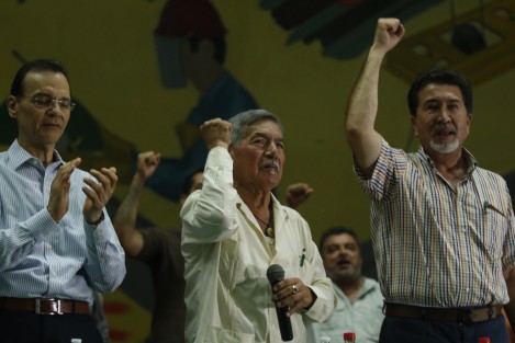 Pascual Lagunes asegura que el contrato colectivo de trabajo ha sido revisado, ratificado y depositado entre él y la empresa. Así mismo representantes de la empresa han expresado en medios,  su apoyo a Lagunes. AL evento asisten  el notario público Gustavo Sousa y el senador Héctor Yunes Landa. 
