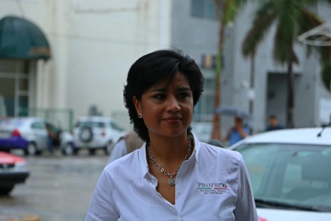 La Secretaría de la Función Pública abrió una carpeta de investigación en contra de Víctor Manuel Nazariego Ortiz, por usurpación de funciones en Coatzacoalcos como delegado, y daños en contra de la PROFECO; en tanto la PROFECO investigará  la responsabilidad que le pueda resultar a Elizabeth Morales Garcia.