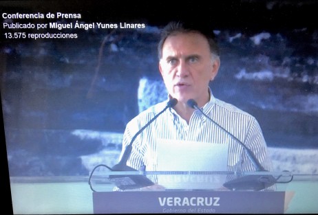 El gobernador Miguel Ángel Yunes Linares anunció en conferencia de  prensa que la noche del miércoles presentó al Congreso del Estado una nueva iniciativa para la reestructuración de la deuda, en donde se detalla que se podrá conocer el destino de los recursos que se obtengan con la  medida. 