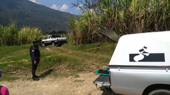 El cuerpo sin vida de un sujeto fue localizado la mañana de este sábado entre unos cañales ubicados en la congregación Villa Libertad, en los límites con La Patrona. El cuerpo corresponde a una persona del sexo masculino de entre 27 o 30 años.