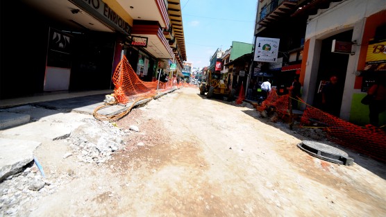 Así lucen los trabajos de la calle Primo Verdad a 49 días de iniciada la obra. 