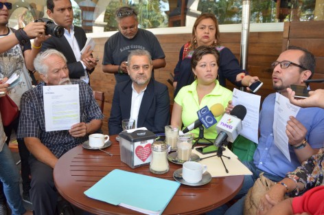 La Asociación de vecinos y colonos del centro de Xalapa ofrecieron conferencia de prensa. 
