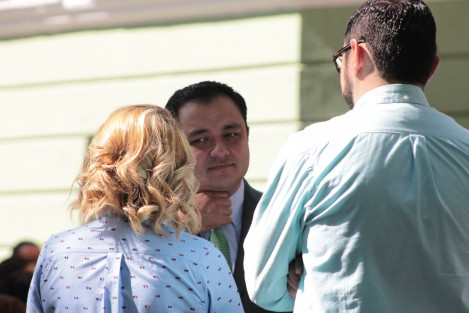 El alcalde Américo Zúñiga Martínez señaló que es necesario ordenar el comercio informal en Xalapa, por lo que se han estado realizando operativos en diferentes puntos de la ciudad, como en el Tianguis de la avenida Orizaba o en la calle Roble.