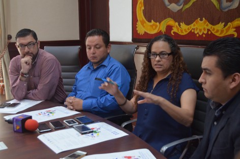 Lourdes Jiménez, quien encabeza el Proyecto Arpa, acompañada por activistas, en conferencia de prensa anunció la realización del III Congreso Internacional de derechos animales, a realizarse el próximo 7 de abril en la ciudad de Xalapa. 