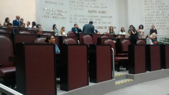 Algunos de los ausentes en la ceremonia para reconocer el trabajo de las mujeres veracruzanas en la figura de Patricia Ponce, justificaron su ausencia por estar <em>de comisión</em>. 