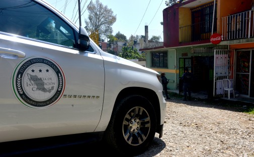 Según versiones que circularon en el lugar de los hechos, habrían sido 6 delincuentes abatidos, dos personas secuestradas rescatadas y dos oficiales heridos. Versiones oficiales manejan cifras diferentes. 