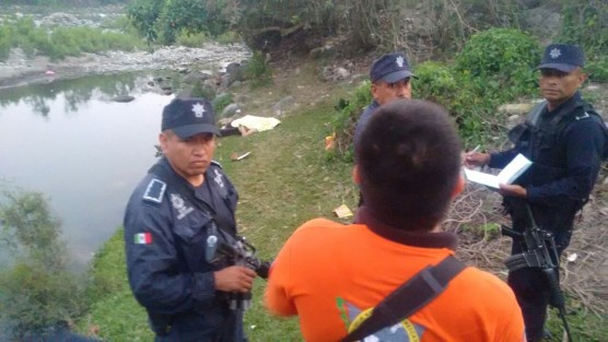Cirilo Alberto Martínez López, de 22 años de edad, originario de Xalapa, perdió la vida luego de haber resbalado en una piedra mientras jugaba en las orillas del río Bobos, en Tlapacoyan, el hoy occiso había acudido a divertirse junto a su familia, pero al no saber nadar,  se ahogó. 
