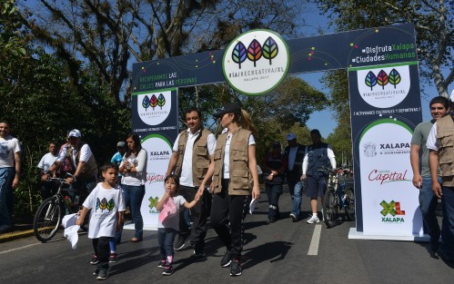Con gran éxito se realizó la primera jornada de la Vía Recreativa XL,  la cual se instaló en dos carriles de la avenida Murillo  Vidal.  El alclade Américo Zúñiga,  en compañía de su familia y funcionarios del ayuntamiento, la inauguraron y recorrieron dicha pista. 