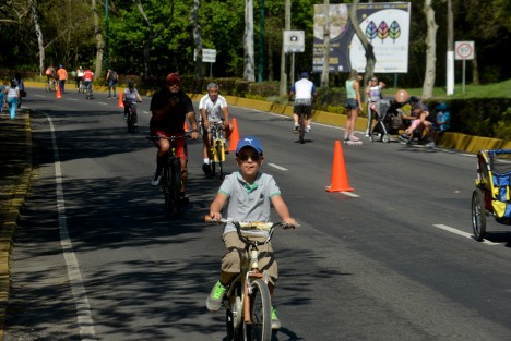 Durante el recorrido uno pudo andar en bicicleta, patines, patineta, o simplemente caminar, además de poder llevar a su mascotas.

