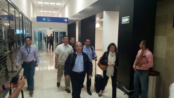 El expresidente de México Felipe Calderón Hinojosa, visitó la ciudad de Boca del Río donde sostendría una reunión con la estructura estatal del PAN. Al exmandatario afirmó que Margarita Zavala es quien encabeza las preferencias dentro del PAN para buscar la presidencia de la República, y con posibiidades de derrotar a sus adversarios, incluso a AMLO.
