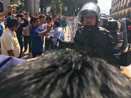 De pelos el desalojo...