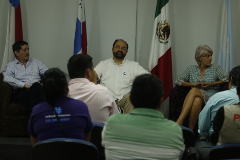  Emilio Álvarez Icaza, afirmó que es más fácil que la NASA encuentre siete planetas, que la justicia mexicana al ex gobernador prófugo de Veracruz, Javier Duarte de Ochoa, esto debido a la complicidad de las autoridades federales. Álvarez Icaza Longoria ofreció en la ciudad de Veracruz, una rueda de prensa para presentar la propuesta ciudadana Ahora, Construyendo Nuevas Alternativas Democráticas.