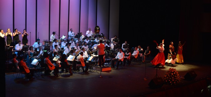 Con invitados como Graciela Pérez Flores, Alberto I. Aguilar Ruisandoval y el ballet Passion Folklórico, los asistentes a la sala <em>Emilio Carballido</em> del Teatro del Estado  disfrutaron por dos hora de esta excelente música. 