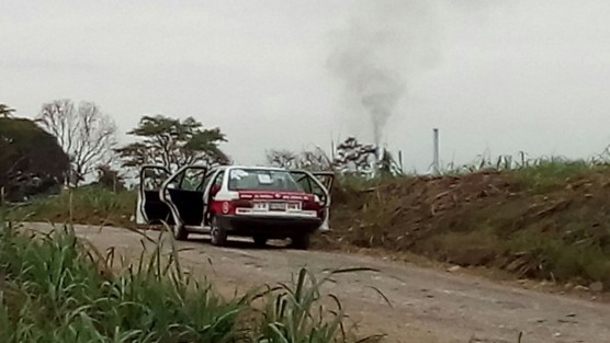 El cuerpo sin vida de un taxista, fue encontrado dentro de su unidad en un camino de terracería de la localidad Las Palmas perteneciente al municipio de Cuichapa. 