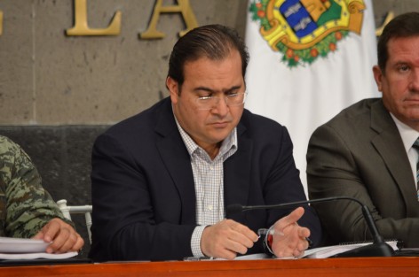 La Procuraduría General de la República informó de la detención provisional con fines de extradición internacional de Javier Duarte de Ochoa en el Municipio de Panajachel, Departamento de Sololá, en ese país.