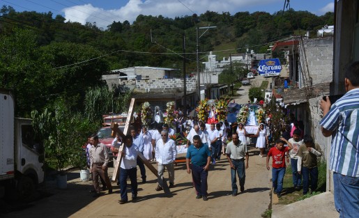 Como en varias partes de México en el municipio de Mihuatlan se llevaron acabo las celebraciones de semana santa, a diferencia de otros años ahora varias familias pudieron contar sus familiares quienes fueron regresado de EU.