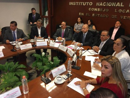 El Comité Promotor de la Cultura Cívica y  la Participación Ciudadana  se  integra  por  el  INE, OPLE, UV, FEPADE, SEV,  IVAI, Instituto  Veracruzano de  las Mujeres, Instituto  Veracruzano  de  la  Juventud,  TEV, TEPJF, CEDH, CANACO, COPARMEX, CANACINTRA, INDESOL, Universidad  Cristóbal  Colón,  Radio  Teocelo,  AUGE, Red Cívica,  Hagamos  Algo  A.Cy  Colectivo  Kybernus  Capítulo Veracruz  A.C. con  el  objetivo  de  promover  el  voto  en  la entidad y coadyuvar en la difusión de la educación cívica y cultura  democrática  tal  como  lo  establece  la  Estrategia Nacional de Cultura Cívica 2017-2023 (ENCCÍVICA). 