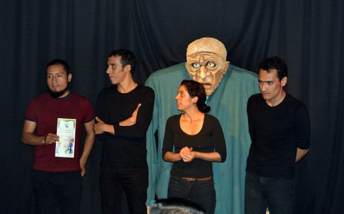 En foro Espacio Vació se presentó Animales a cargo de maldito teatro, una historia de terror y locura. Adaptación de Animal Crackers in my Soup de Charles Bukowski.  