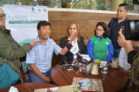 Integrantes del Tianguis Agroecológico Universitario anunciaron la realización de mercados itinerantes de este mismo género donde pretenden integrar a productores regionales en pequeño, cuyos productos sean libres de químicos y en volúmenes menores.

