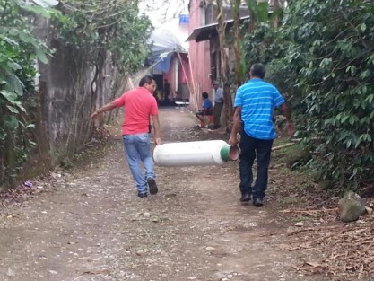  A gaseras no les importan las sanciones, siguen surtiendo tanques domiciliarios.
